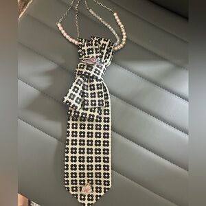 Patterned Necklace tie with Pink and Black Design